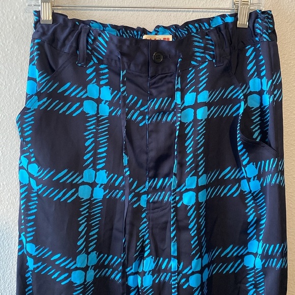 Uniqlo Marni Collaboration Oversized Open Collar Shirt and pants set - Picture 6 of 15